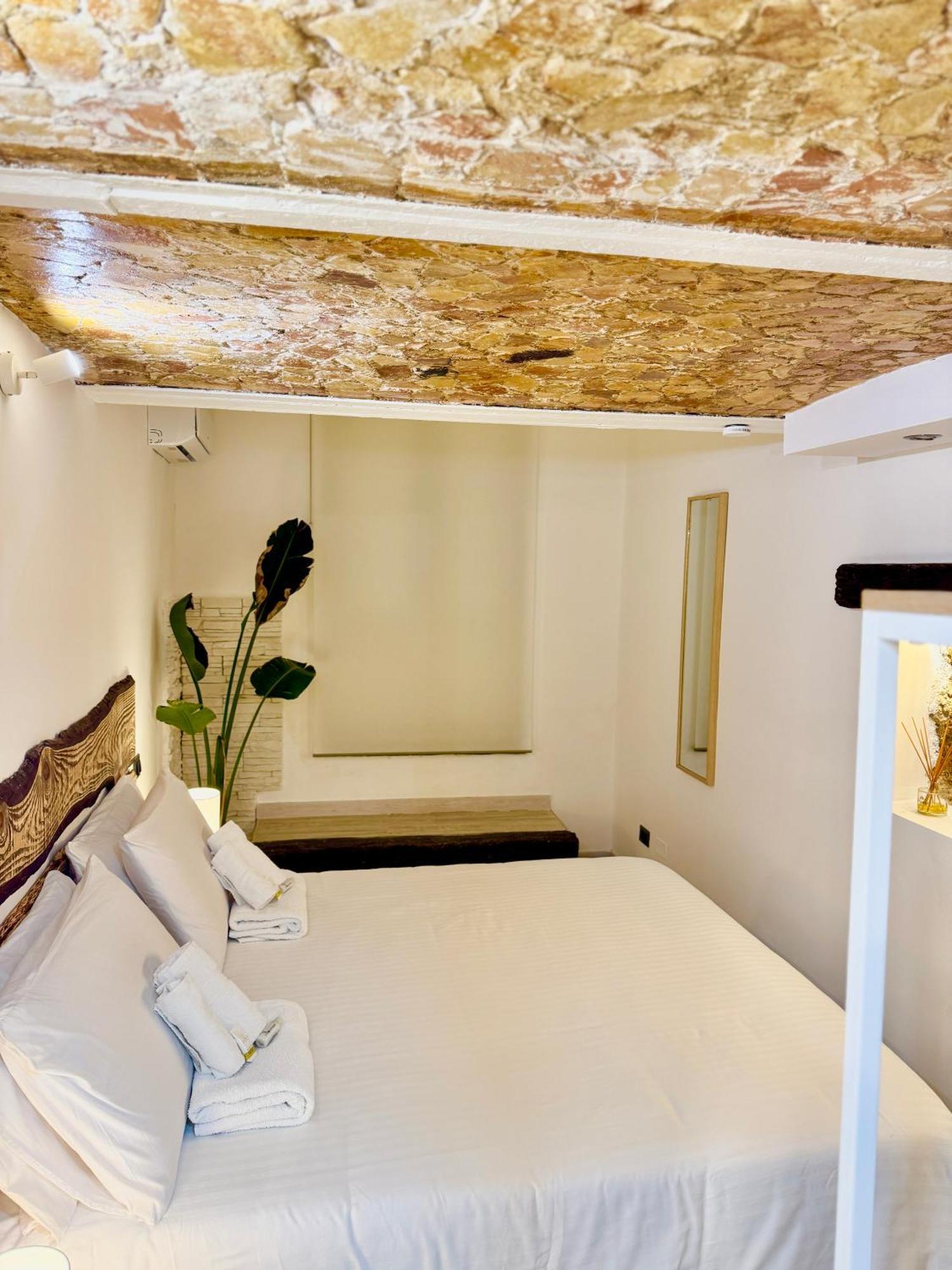 Luxury Stay Palermo Suite Con Spa Privata Vicino Stazione Exterior photo